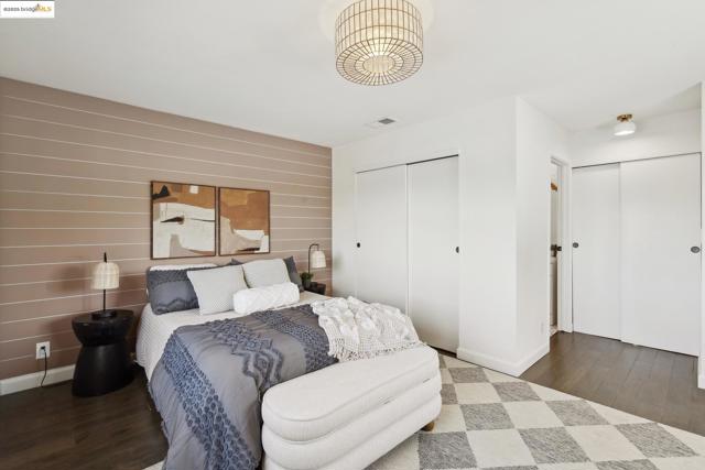 3360 Arizona St, Oakland CA: https://media.crmls.org/mediaz/fa9865fd-bf96-4a7b-a162-cfc85a71f9ff.jpg