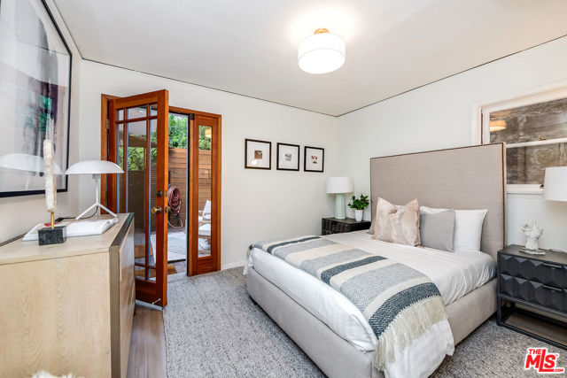 2620 Rutherford Drive, Los Angeles CA: https://media.crmls.org/mediaz/fa988f0b-8df5-4ce1-a519-d36b380fc96a.jpg