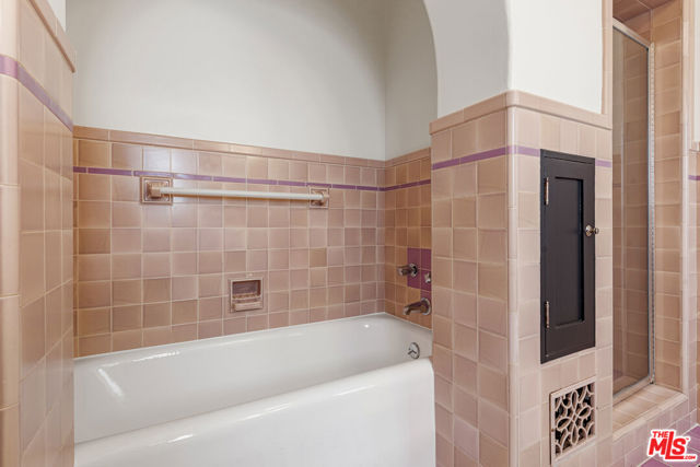 931 S Ogden Drive, Los Angeles CA: https://media.crmls.org/mediaz/fa98a337-fc10-48a3-8cab-c2c9cb557ae6.jpg