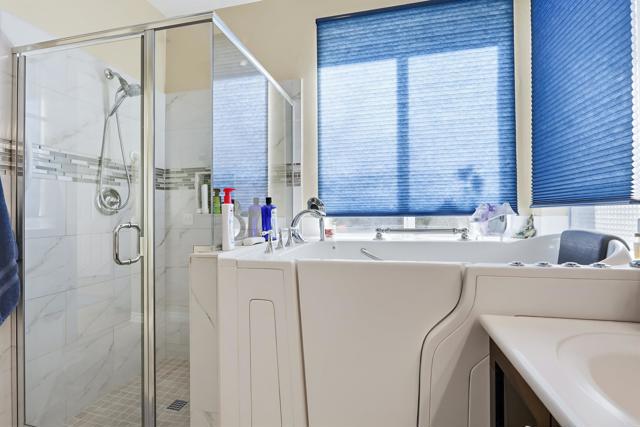 Detail Gallery Image 23 of 41 For 868 Panella Ct, Oceanside,  CA 92057 - 4 Beds | 2 Baths