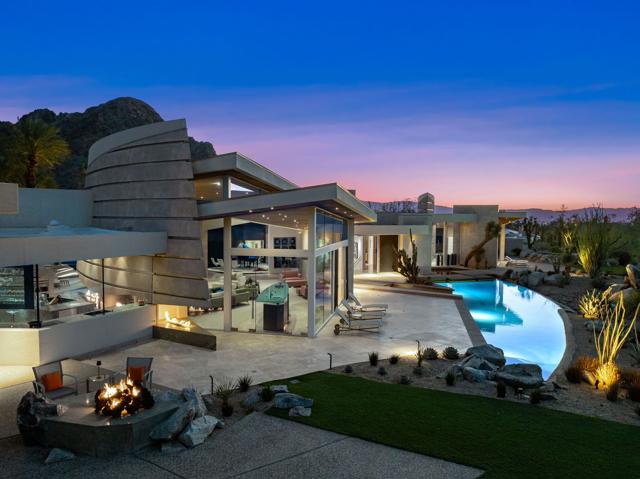 79095 Tom Fazio N Lane, La Quinta CA: https://media.crmls.org/mediaz/fa98f25c-a7f3-4d0a-82c5-e676f62d1945.jpg