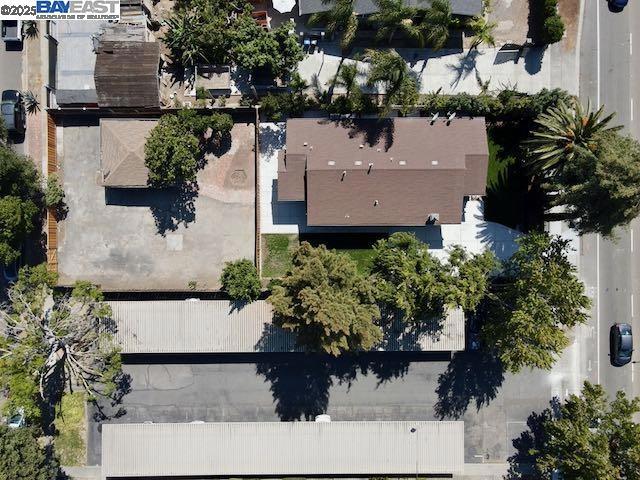 4544 Thornton Ave, Fremont CA: https://media.crmls.org/mediaz/fa9a35f2-526f-45d4-9c9c-064678acf82f.jpg