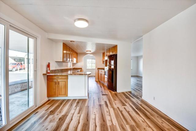 17 Pepperwood Way, Soquel CA: https://media.crmls.org/mediaz/fa9ae5bf-499b-4454-a67d-3cec41481907.jpg