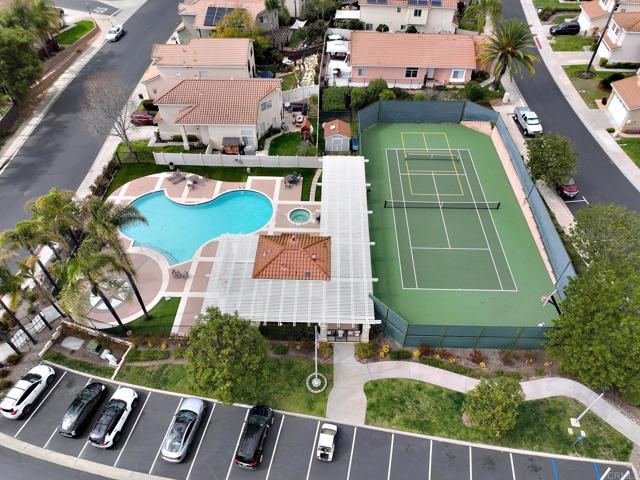 29720 Gracilior Drive, Escondido CA: https://media.crmls.org/mediaz/fa9c64eb-ec96-43db-9b71-0444f08d3846.jpg