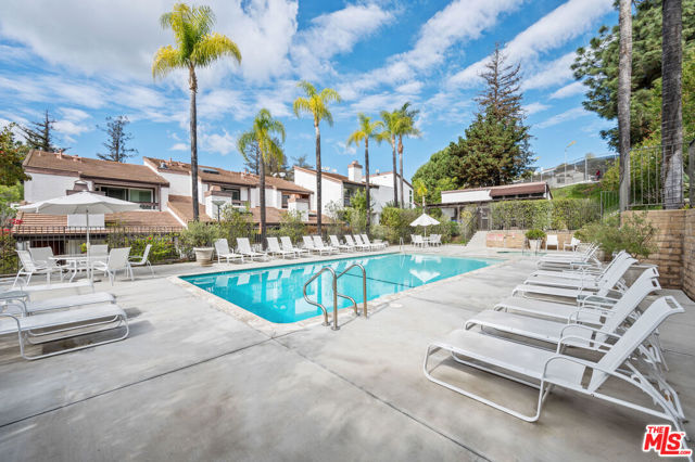 Drew Fenton | 1622 Palisades Drive Pacific Palisades CA | MLS: 6736779