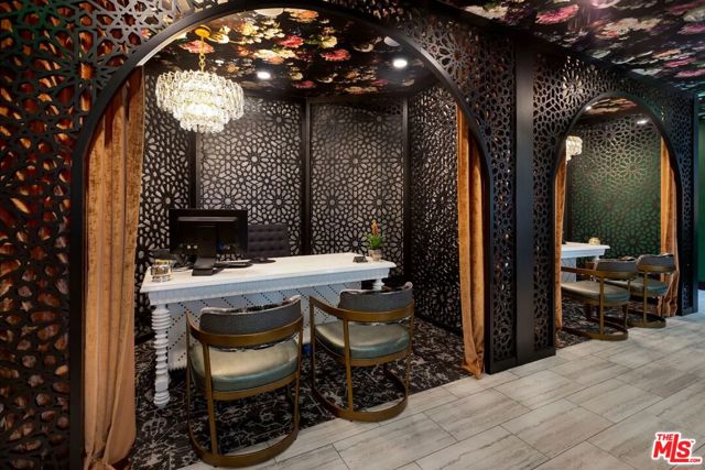 5710 Crescent Park E, Playa Vista CA: https://media.crmls.org/mediaz/fa9eef07-ebca-4e7b-b8be-abe51d6a21ee.jpg