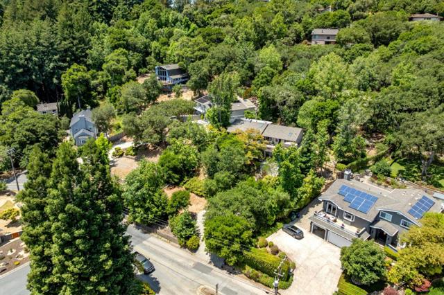 2907 Granite Creek Road, Scotts Valley CA: https://media.crmls.org/mediaz/fa9f8c7f-5cfb-42b7-b25e-aae5c06eff45.jpg