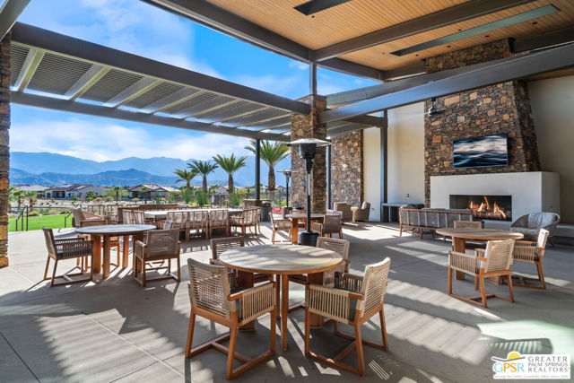 76 Claret, Rancho Mirage CA: https://media.crmls.org/mediaz/faa0578b-cd17-472b-b680-72d256a4f505.jpg