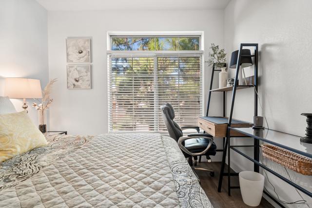 3575 Cameo Drive, Oceanside CA: https://media.crmls.org/mediaz/faa0b9e9-1ac2-4fab-9734-fc1032d47fe3.jpg