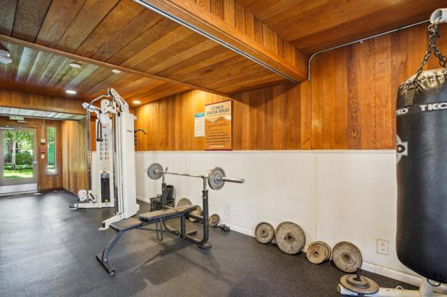 1110 Yarwood Court, San Jose CA: https://media.crmls.org/mediaz/faa331d4-5695-410e-844c-667c48e005e0.jpg