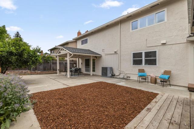 Image 39 of 47 For 6632 Catamaran Street