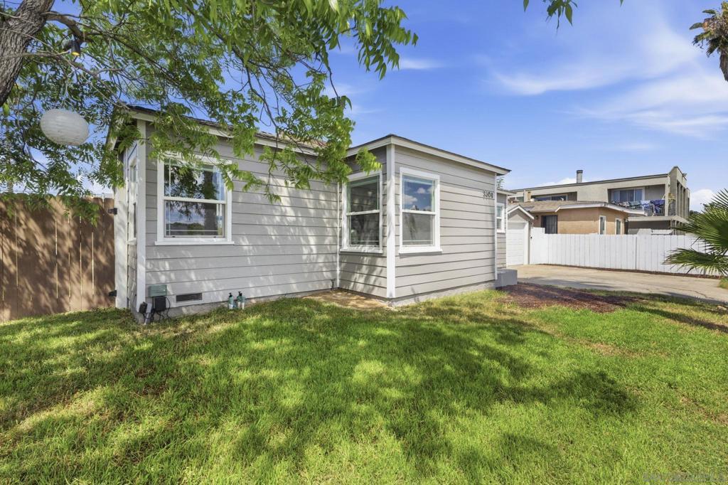 3604 43rd St - photo 8