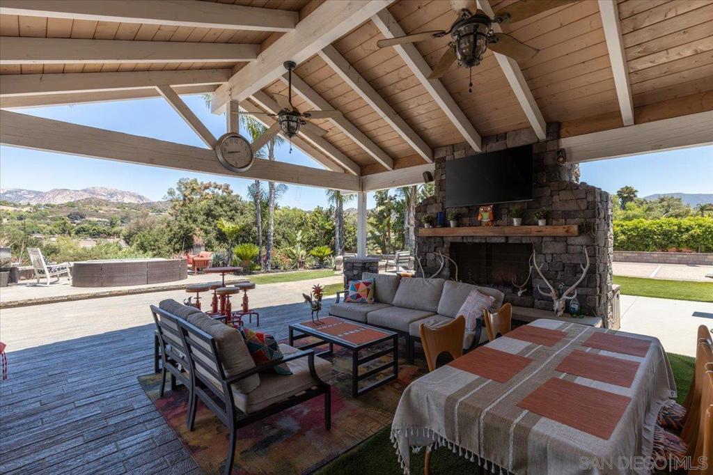 MLS #250034986SD image #50