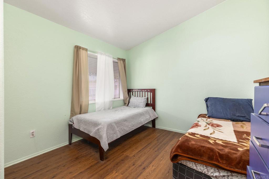 200 Emerald Dr. - photo 14