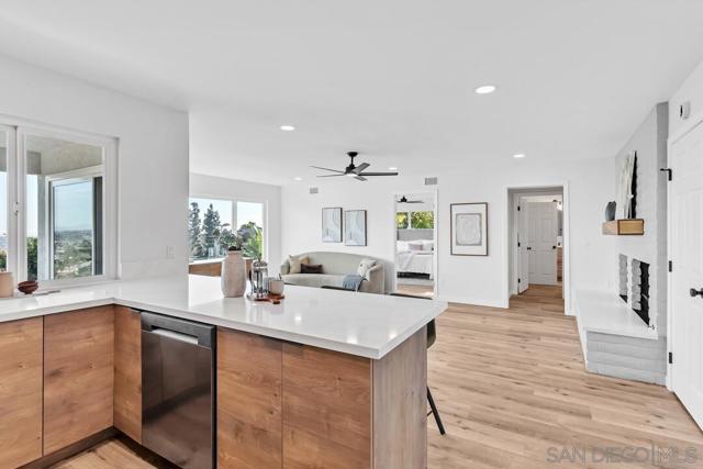 Image 40 of 71 For 6425 Crystalaire Dr