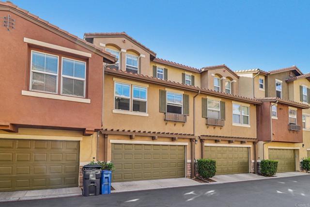 8806 Appleblossom Court, Santee CA: https://media.crmls.org/mediaz/faa90479-029d-4e27-af2c-acc5241cab6d.jpg