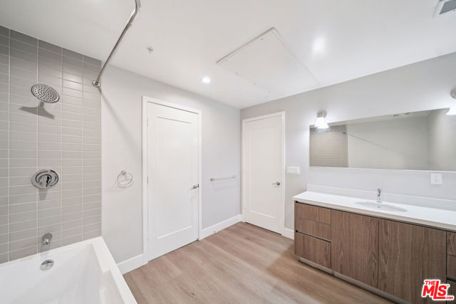 1223 N Hayworth Avenue, West Hollywood CA: https://media.crmls.org/mediaz/faa93b96-7dd2-4868-bebe-04020fbbe6c7.jpg