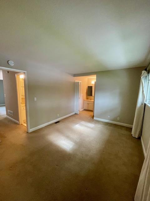 3 Comstock Queen Court, Mountain View CA: https://media.crmls.org/mediaz/faa99257-9044-4463-b05c-c70e06293c06.jpg