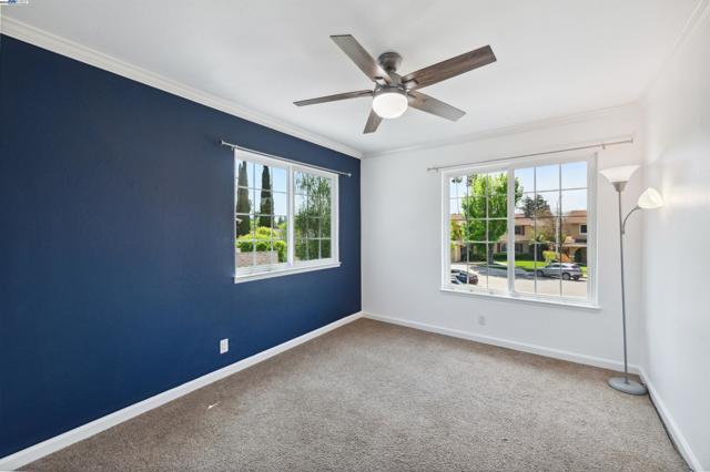 4839 Merganser Ct, Pleasanton CA: https://media.crmls.org/mediaz/faa9c2e4-1b53-4110-afbb-3fe6eb925bdb.jpg