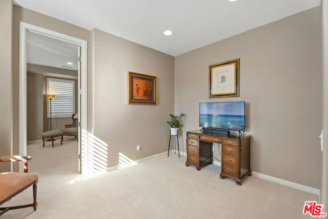 115 Primrose Drive, Foothill Ranch CA: https://media.crmls.org/mediaz/faaa19bc-d211-4bcd-8c06-f7f04caa5622.jpg