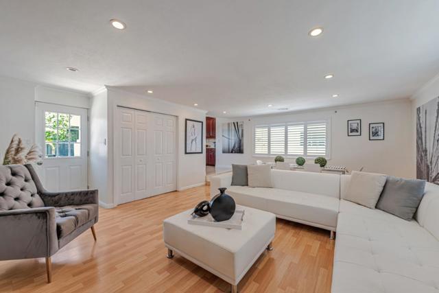 2924 Vivian Lane, San Jose CA: https://media.crmls.org/mediaz/faaa312f-1958-40b1-82bc-dba5f79a5148.jpg