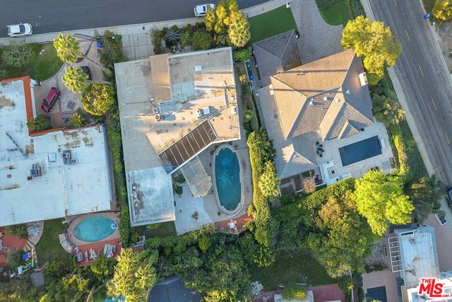 Drew Fenton | 10810 Via Verona Street Los Angeles CA | MLS: 7631190 Drew Fenton | 10810 Via Verona Street Los Angeles CA | MLS: 7631190