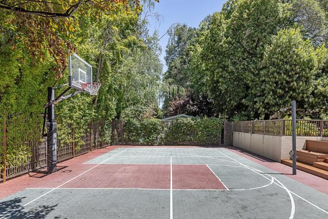 12791 Normandy Lane, Los Altos Hills CA: https://media.crmls.org/mediaz/faac6253-0127-4a3e-b028-e82de7840d78.jpg