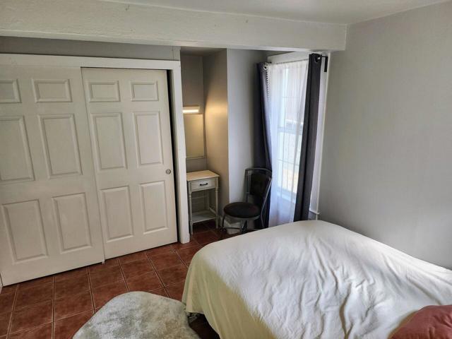 215 Tunnel Avenue, Richmond CA: https://media.crmls.org/mediaz/faad99e5-64a6-41c8-9a44-fb45dacea50b.jpg