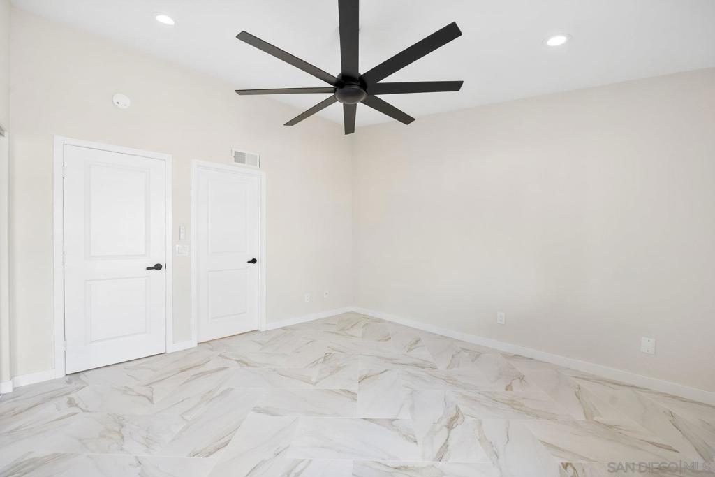 MLS #250036537SD image #24