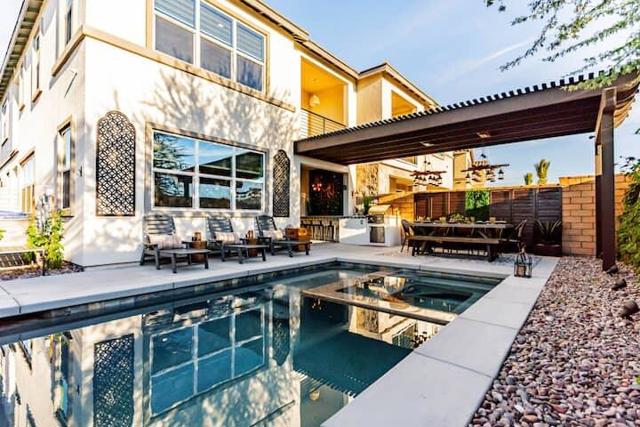 43295 Passagio Lago Way, Indio CA: https://media.crmls.org/mediaz/faaeb6b6-5242-42d4-b559-e0953261e57a.jpg