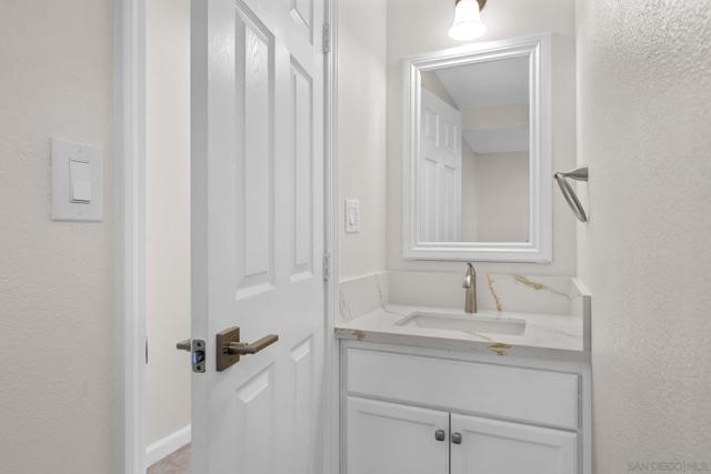 1749 Dahlia, San Diego CA: https://media.crmls.org/mediaz/faaed5ae-0fb3-498f-a583-a7b660047191.jpg