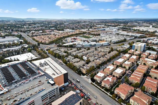 528 Odyssey Lane, Milpitas CA: https://media.crmls.org/mediaz/faaf10ef-877a-4c0b-97d7-c6801f4044f2.jpg