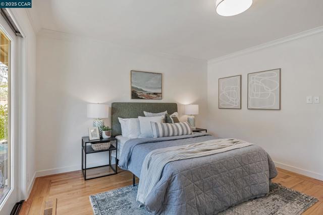 3180 Arbolado Dr, Walnut Creek CA: https://media.crmls.org/mediaz/faaf3d2e-c206-46a5-b041-506a7a9456ac.jpg