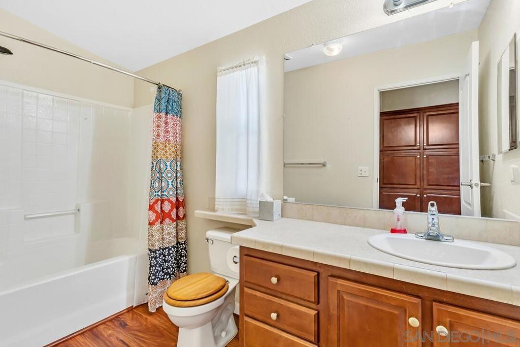 MLS #250039020SD image #15