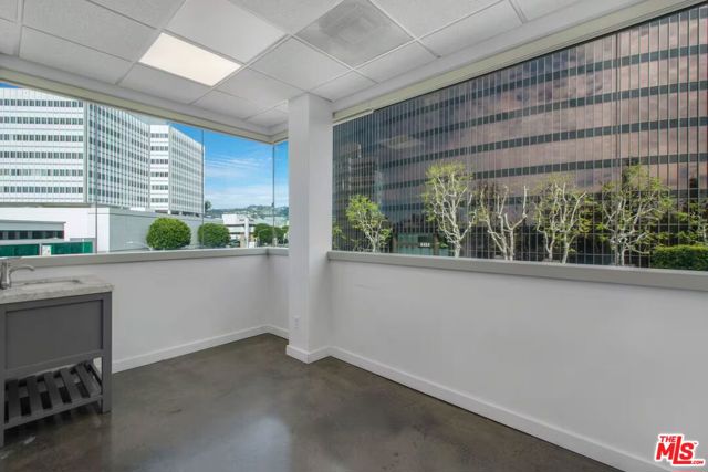 Commercial for Sale in Beverly Hills, California