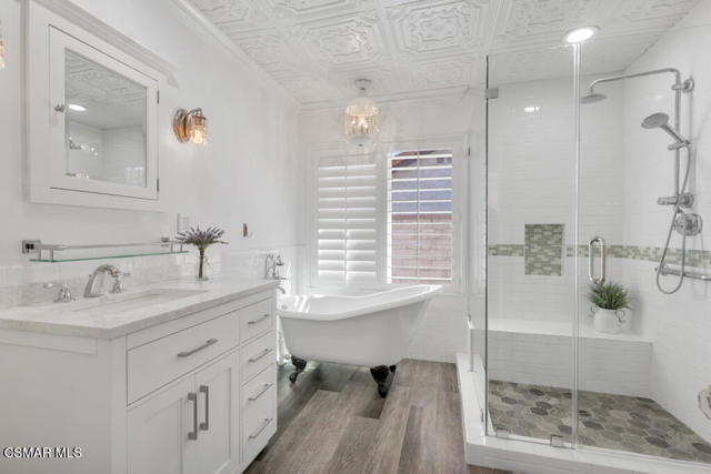 6344 Kerryhill Court, Agoura Hills CA: https://media.crmls.org/mediaz/fab227c3-4dc0-45c8-ad09-c07e81d88cdd.jpg