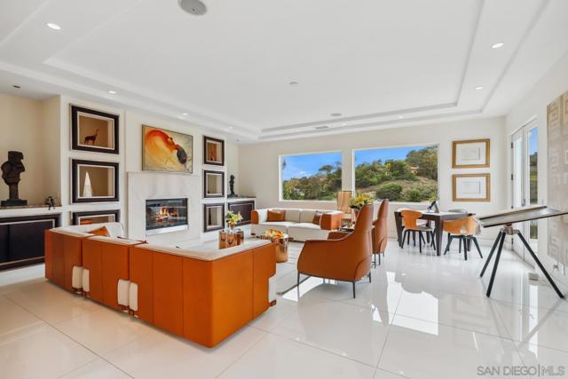 6617 Muirlands Dr, La Jolla CA: https://media.crmls.org/mediaz/fab311fb-781c-4a0e-aa20-fe07c92c8962.jpg