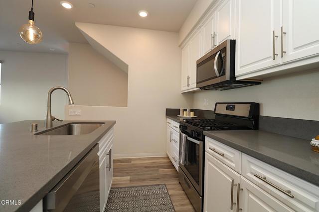 Detail Gallery Image 30 of 45 For 24847 Whaler Way, Harbor City,  CA 90710 - 2 Beds | 2/1 Baths