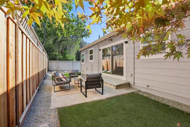 453 N Rengstorff Avenue, Mountain View CA: https://media.crmls.org/mediaz/fab363e7-a928-4b0c-a880-a8633ec8a554.jpg