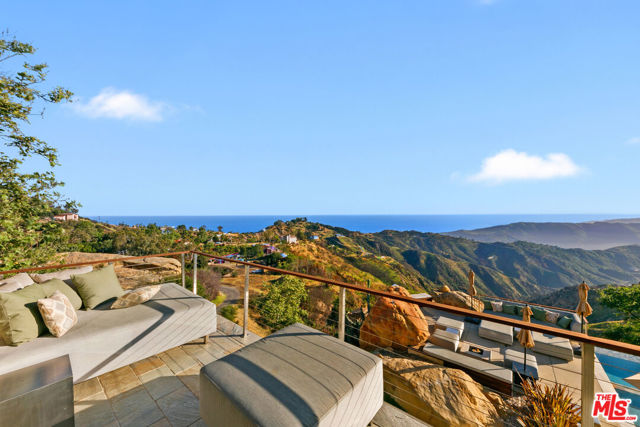 5 Bed Home for Sale in Malibu, California