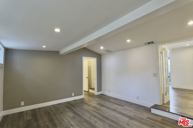 4000 Denny Avenue photo 4