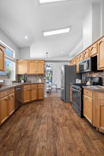 458 Laswell Avenue, San Jose CA: https://media.crmls.org/mediaz/fab44f72-cee1-407f-b46a-eeee3f1afbb8.jpg