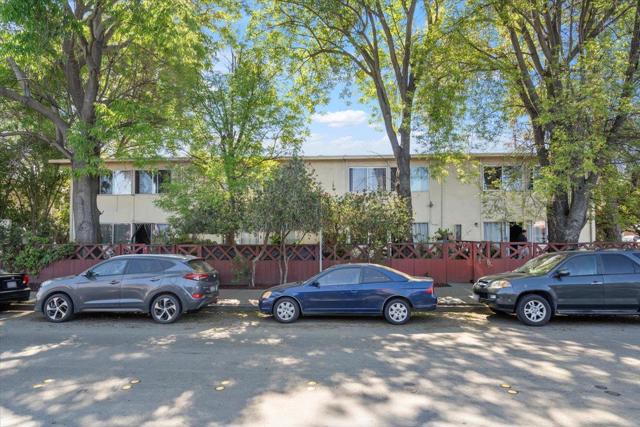 Image 4 of 17 For 3212 Rolison Road