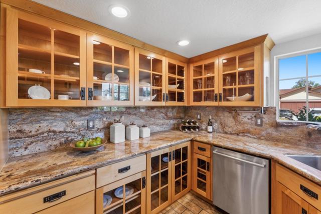 2257 Juan Pablo Lane, Santa Cruz CA: https://media.crmls.org/mediaz/fab5a011-f1fe-4a86-bda6-72016ffd7bdf.jpg