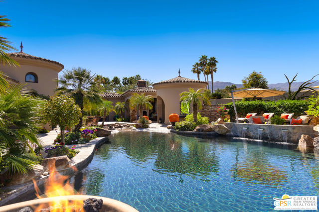 3 Coronado Court, Rancho Mirage CA: https://media.crmls.org/mediaz/fab62c82-7543-404a-9f31-f0843afeb554.jpg