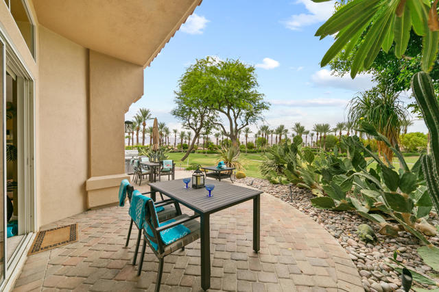 266 Eagle Dance Circle, Palm Desert, CA 92211