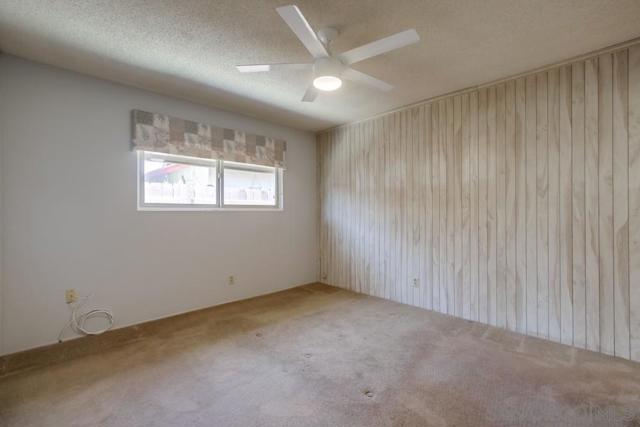 5215 Palmyra Ave, San Diego CA: https://media.crmls.org/mediaz/fab8146d-7d31-42aa-b3a4-e77a9c69c390.jpg