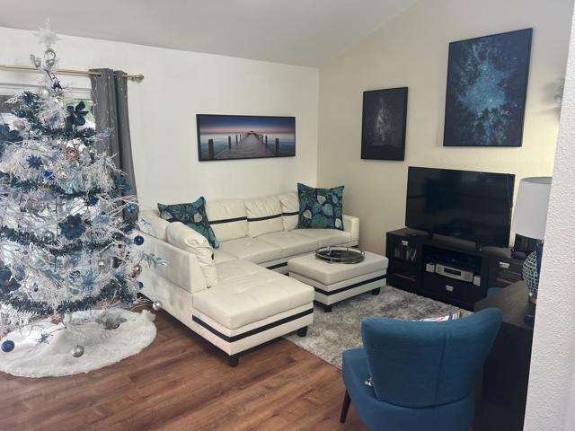 1478 S Camino Real, Palm Springs CA: https://media.crmls.org/mediaz/fab838ee-3326-4952-b551-485e78e2ff96.jpg