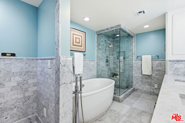 13233 Fiji Way, H photo 25