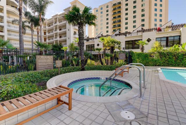 700 W Harbor Dr, San Diego CA: https://media.crmls.org/mediaz/faba6bf8-da97-4b43-adc1-c5265d7d4b50.jpg